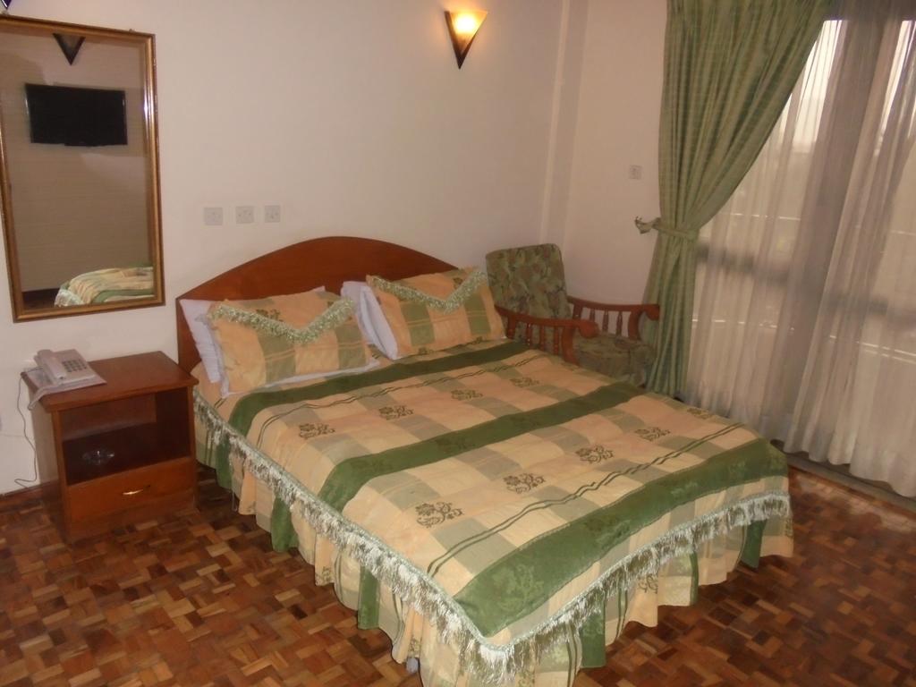 Weygoss Guest House Адис Абеба Стая снимка