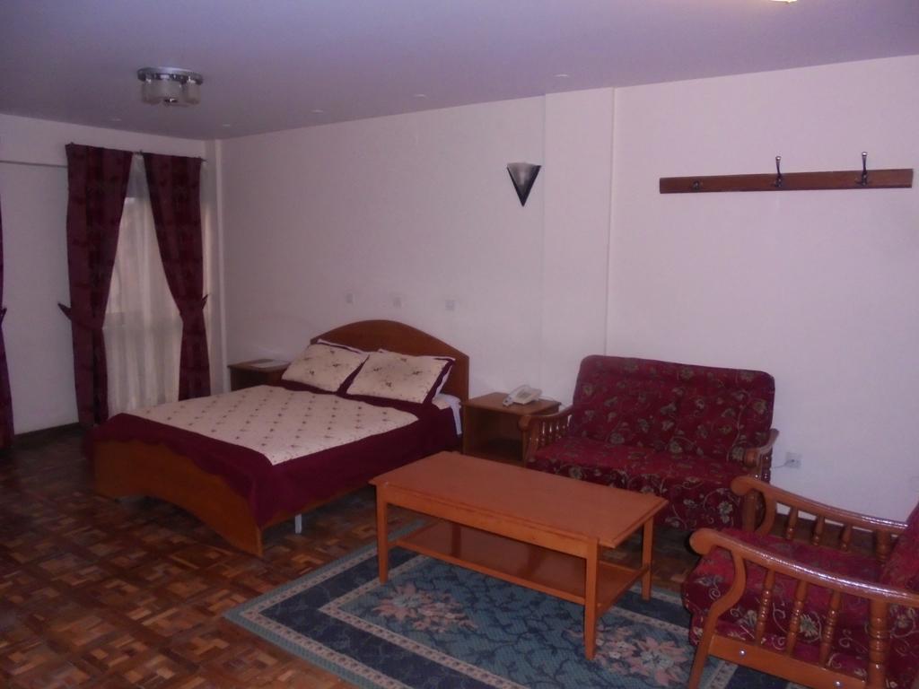 Weygoss Guest House Адис Абеба Стая снимка